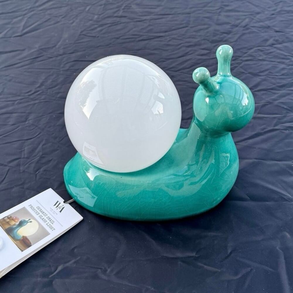 W&A Ceramic Snail Frosted Glass Orb Light Green 7.5” Battery Operated NWT